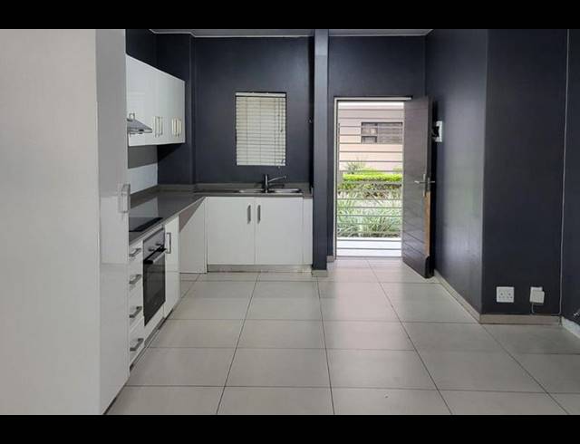 3 BEDROOM APARTMENT FOR SALE IN NORTH RIDING